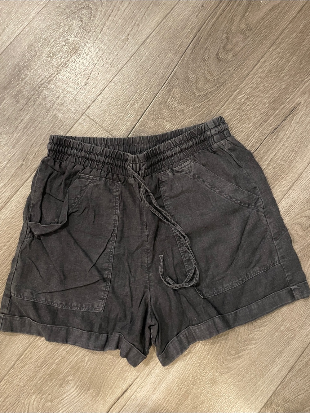 Universal Thread Black Drawstring Elastic Waist Shorts